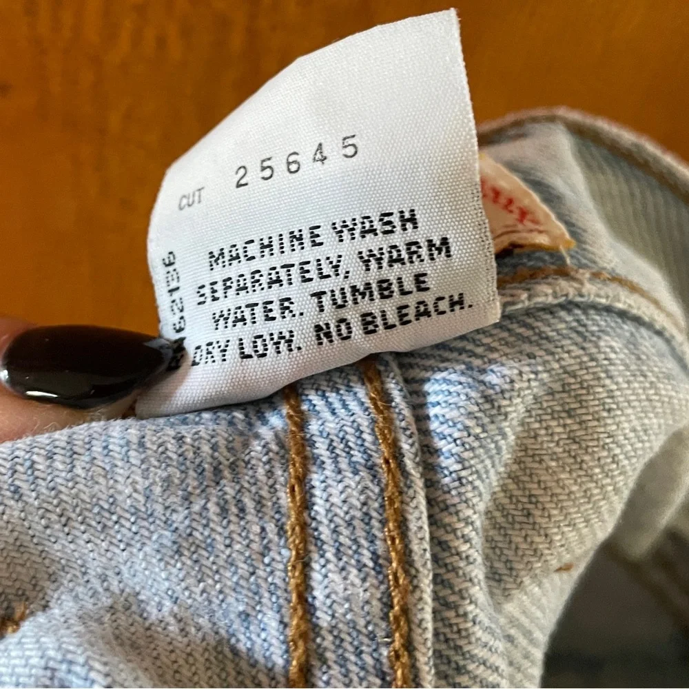 GUESS by Georges Marciano light Jeans Style 1015 Womens 29 Zip Ankle USA vintage - Picture 2 of 6